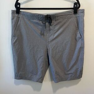 Manduka Athletic Yoga Shorts Mens XL Gray